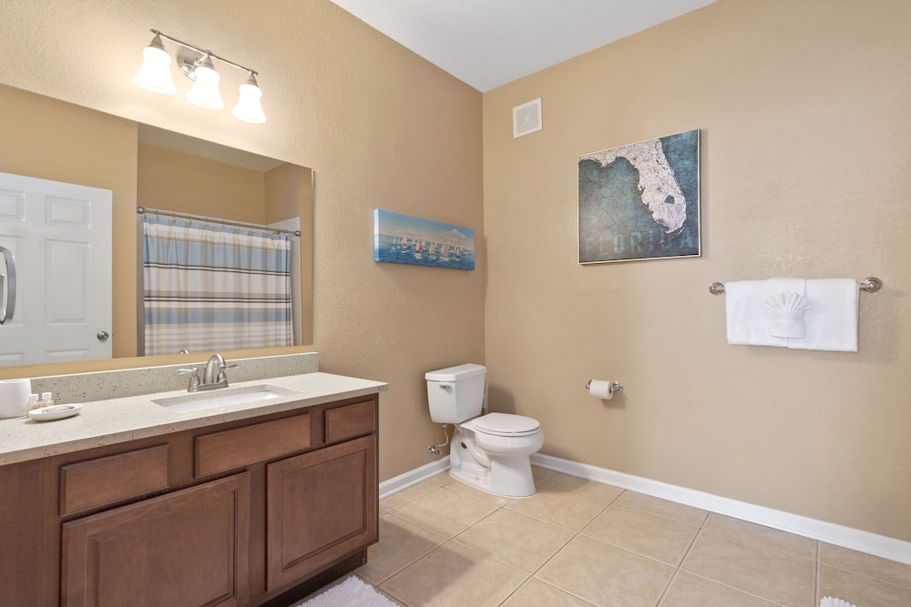 Vista Cay by Orlando Resort Rentals on Universal Boulevard - photo 81