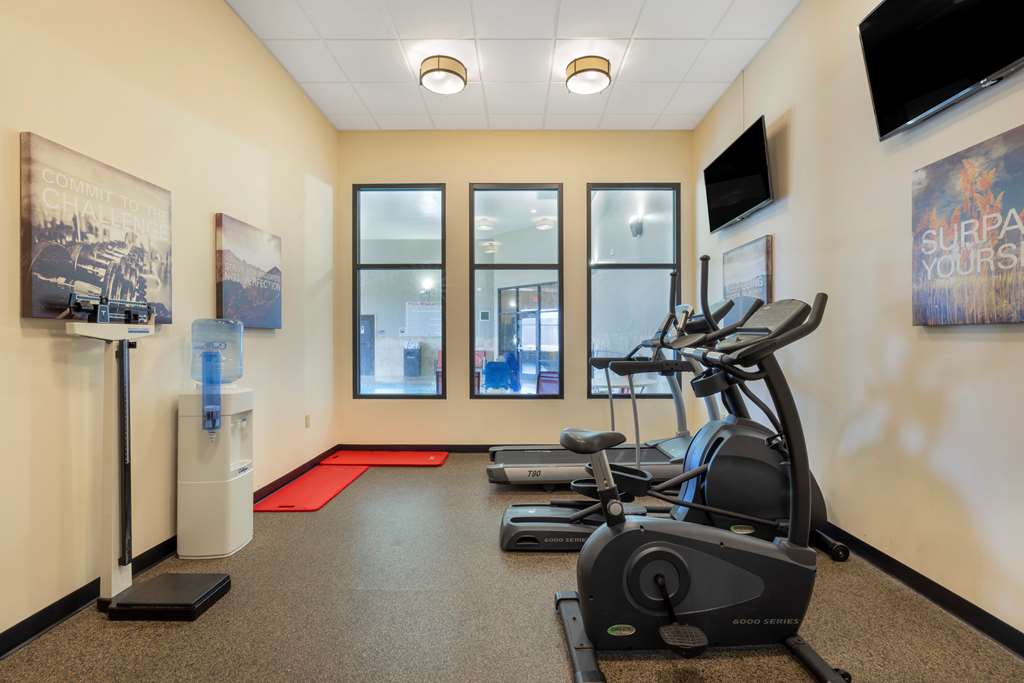 Best Western Plus North Platte Inn & Suites - photo 51