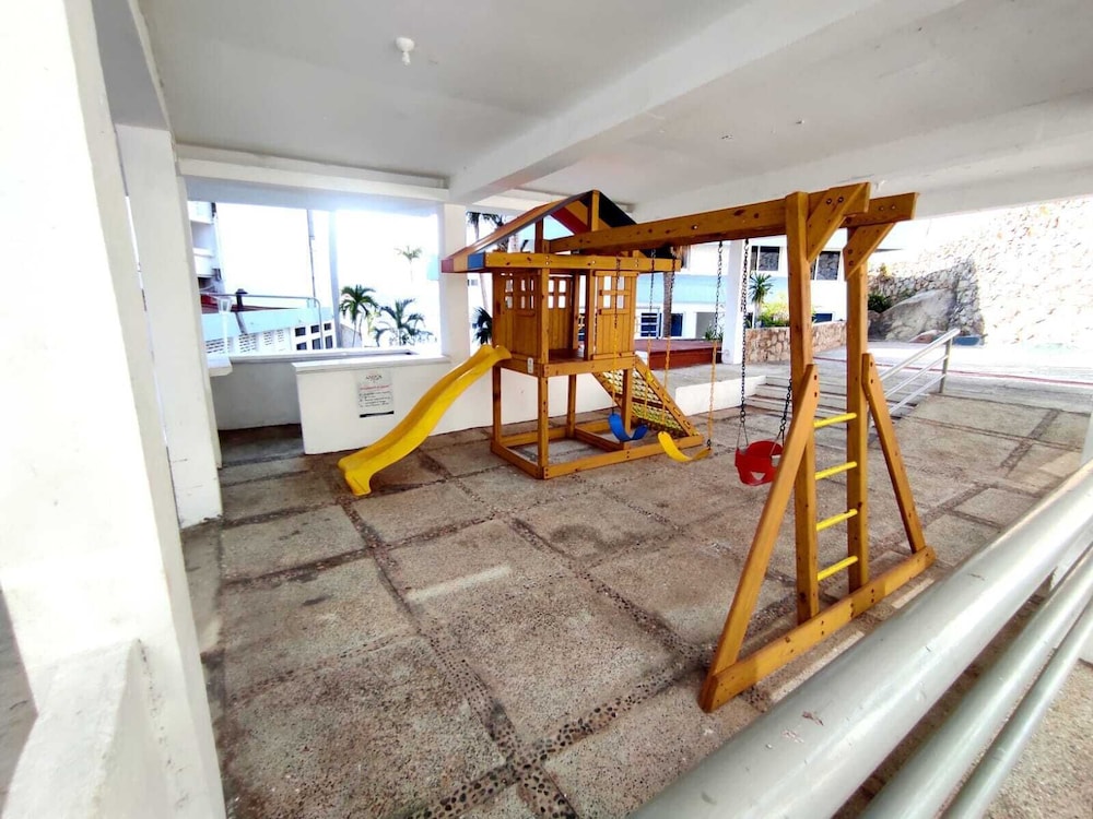 Children's play area - outdoor