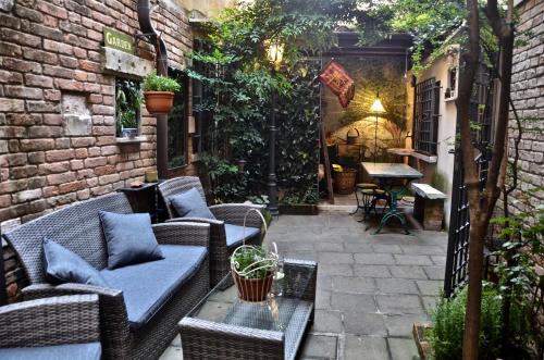 Cà de Casanova — 4-Star Luxury Hotel in Venice, Italy