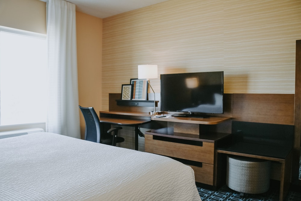 Fairfield Inn & Suites Lincoln Airport - photo 7