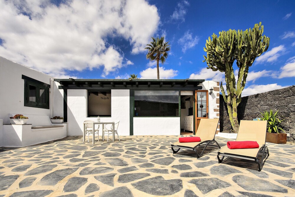 Casa Amaia II — 4-Star Luxury Hotel in Tias, Spain