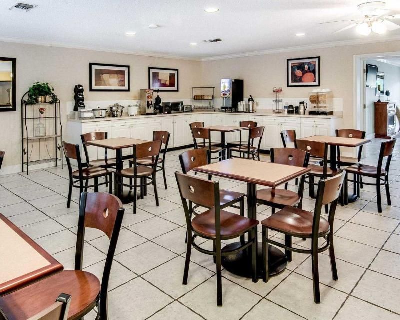 Motel 6 Texarkana - photo 19