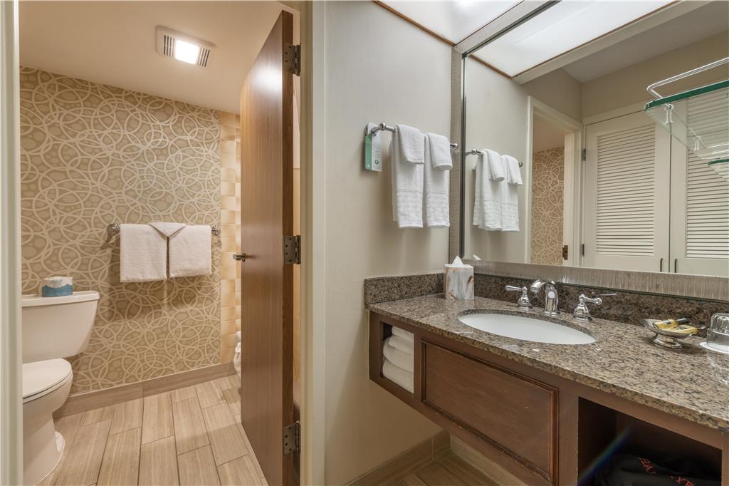 Best Western Plus The Normandy Inn & Suites - photo 21