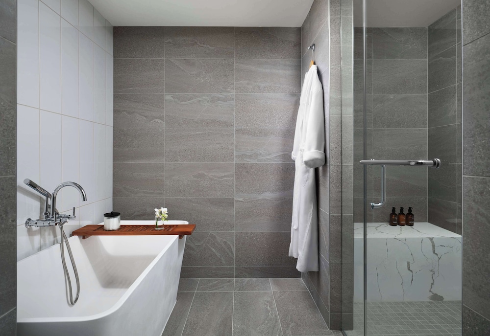 Hotel Alpenrock Breckenridge Curio Collection by Hilton - photo 33