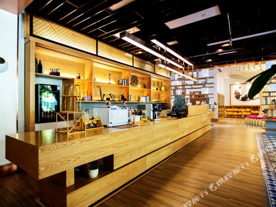 Huase Hotel — Dalai — photo 4
