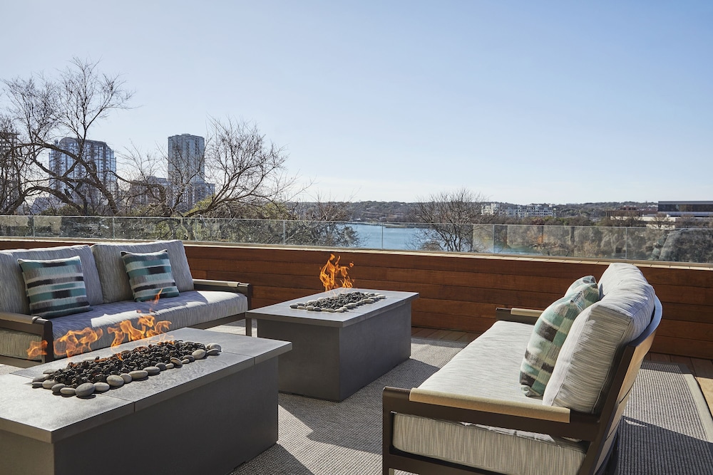 Four Seasons Hotel Austin - photo 42