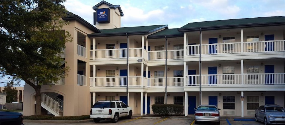 InTown Suites Extended Stay New Orleans Metairie - photo 26