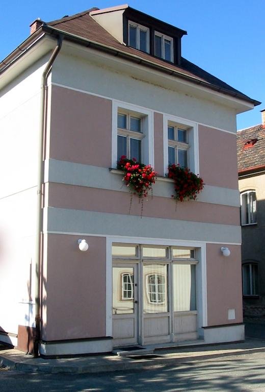 Penzion Orchidea — hotel in Opocno