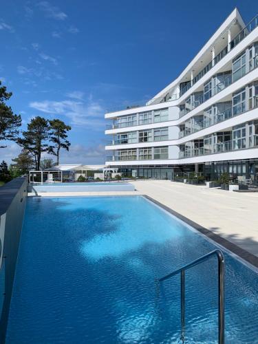 Apartament 102 Mielno Dune A Pool & Beach — 4-Star Luxury Hotel in Mielno, Poland