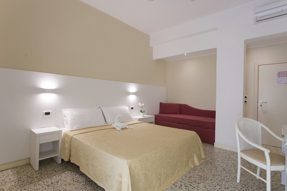 Boutique & spa Sirenahotel in Gabicce Mare, Italy
