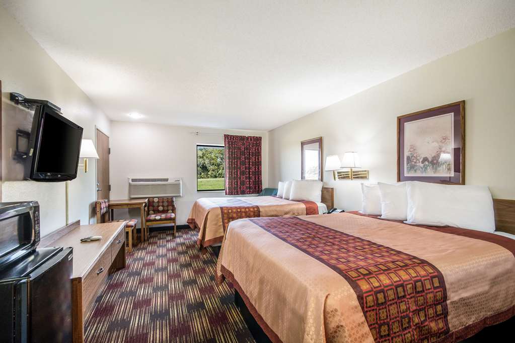 Americas Best Value Inn & Suites Harrisonville - photo 27