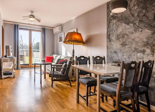 Apartament Stonehaven — 4-Star Luxury Hotel in Jastrzebia Gora, Poland