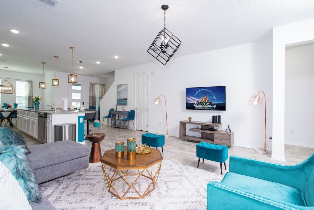 Splendid 3 Bd Close to Disney w Surf Park Solara Resort 2190 Kissimmee - photo 8
