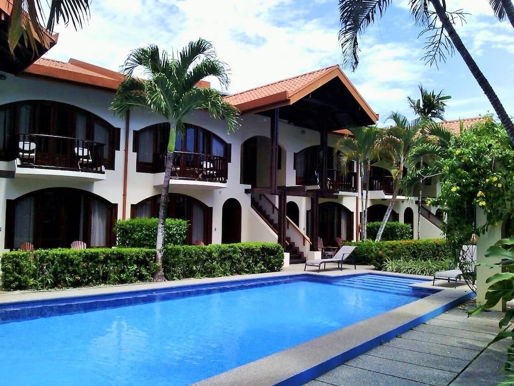Apartotel Girasol - last minute hotel in Jaco