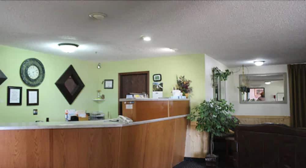 East Grand Inn - photo 4