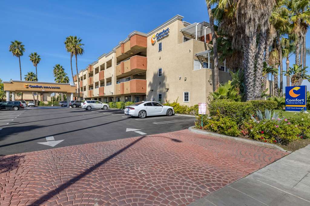 Comfort Inn & Suites Huntington Beach — hotel in Huntington Beach