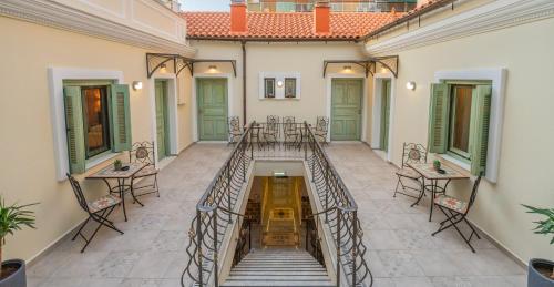 The Stone Manor Noho boutique Thissio — 4-Star Luxury Hotel in Athens, Greece