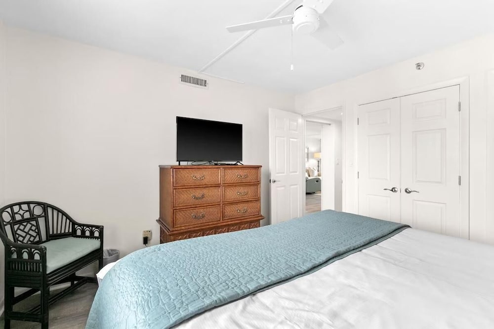 Emerald Towers 305 - photo 5