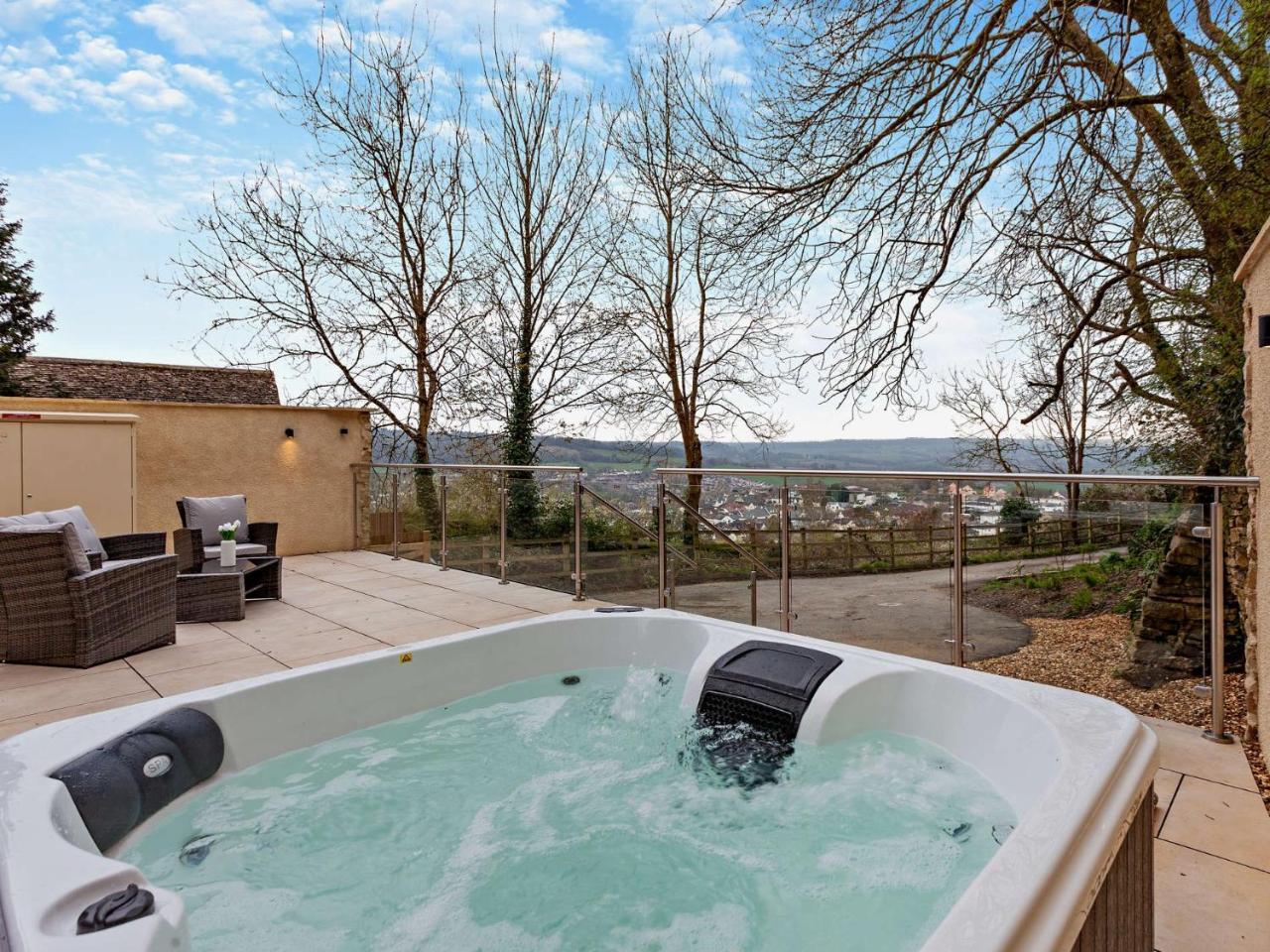 1 Bed in Wotton under Edge 91936 — hotel in Wotton-Under-Edge