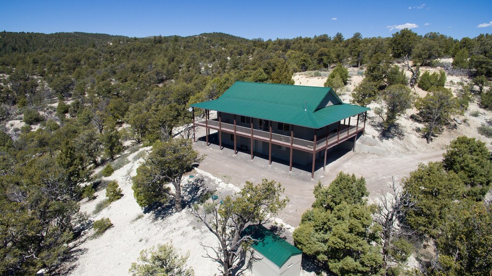 Ridgetop Hideaway - photo 21