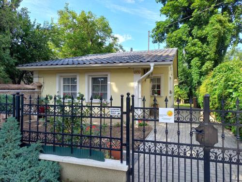 Gyopárosi Napsugár Vendégház in Oroshaza, Hungary