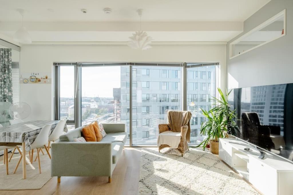 Fabulous Morden Apartment in Helsinki — 4-Star Luxury Hotel in Helsinki, Finland