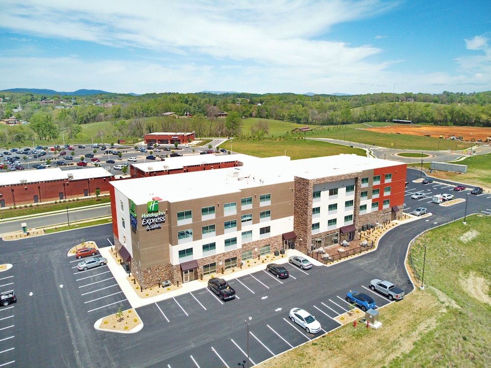 Holiday Inn Express & Suites Abingdon by IHG - photo 50