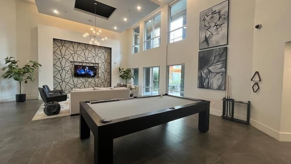 Skyline Trinity — 4-Star Luxury Hotel in Dallas, United States