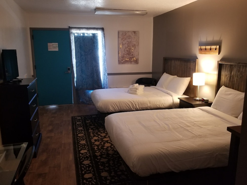 Blue Ridge Rustic Inn - photo 4