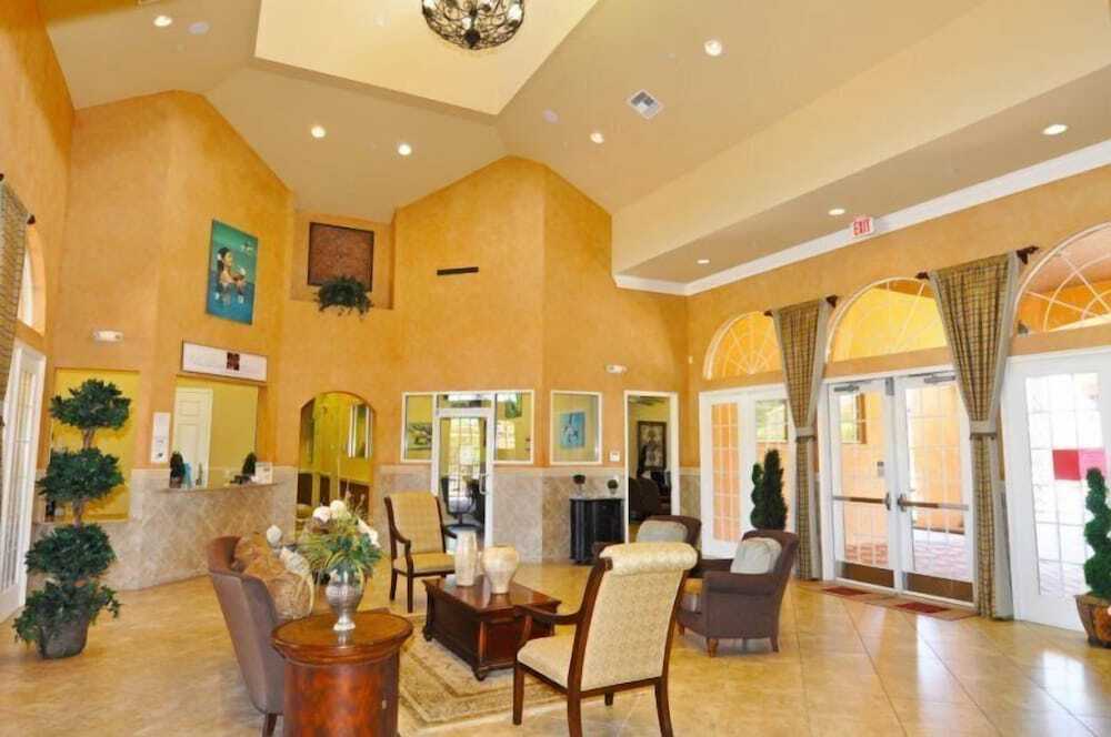 Lake View 6 Bedroom 4 Bath Pool Home in Bella Vida Resort — 4-Star Luxury Hotel in Kissimmee, United States
