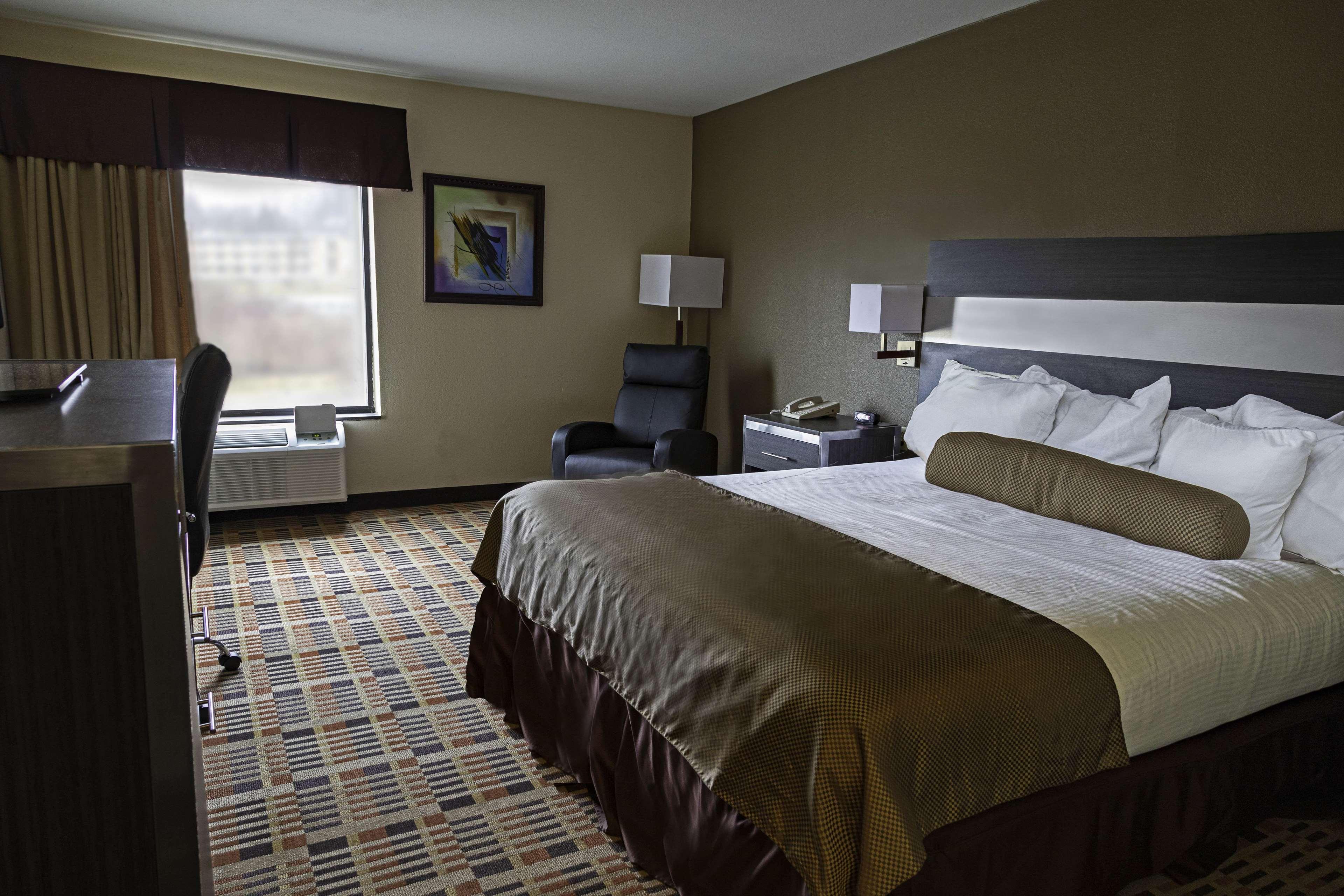 Wingate by Wyndham Somerset - photo 8