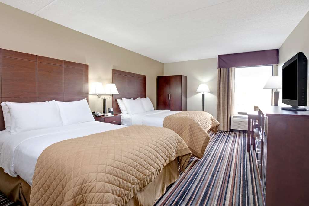 Wyndham Garden Charlotte Airport Southeast - photo 20