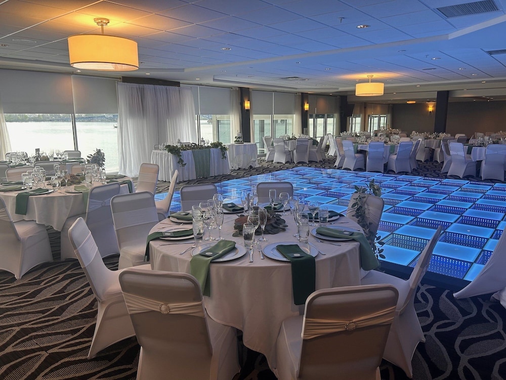 Crowne Plaza Niagara Falls NY Riverside by IHG - photo 80