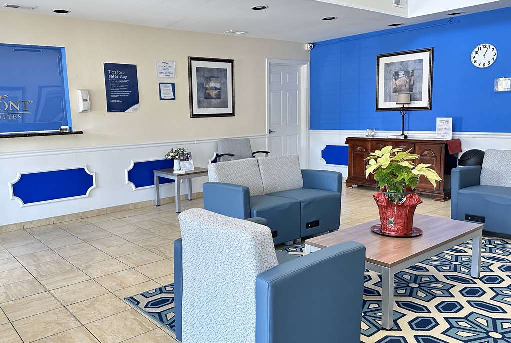 Baymont by Wyndham Greenwood - photo 6