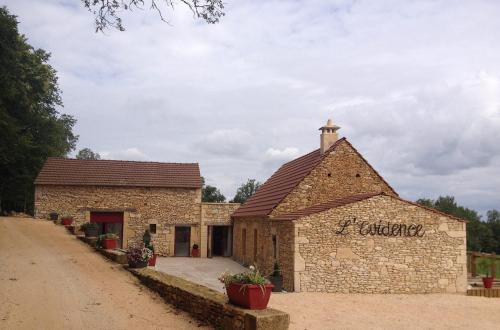 L Evidence — Montignac