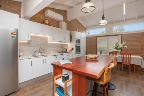 4 Shelly Beach Road — Port Macquarie — photo 5