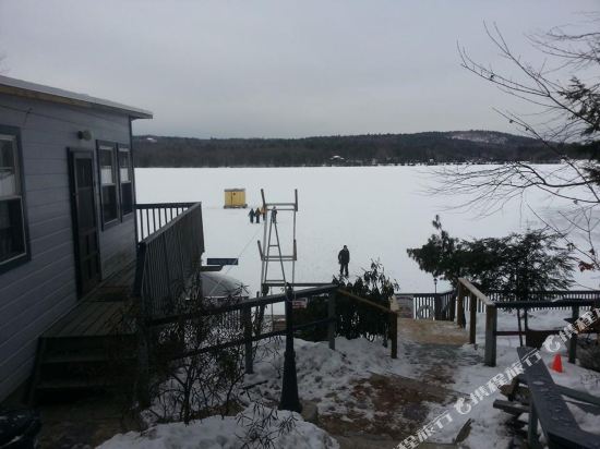 Lazy E Motor Inn - photo 4