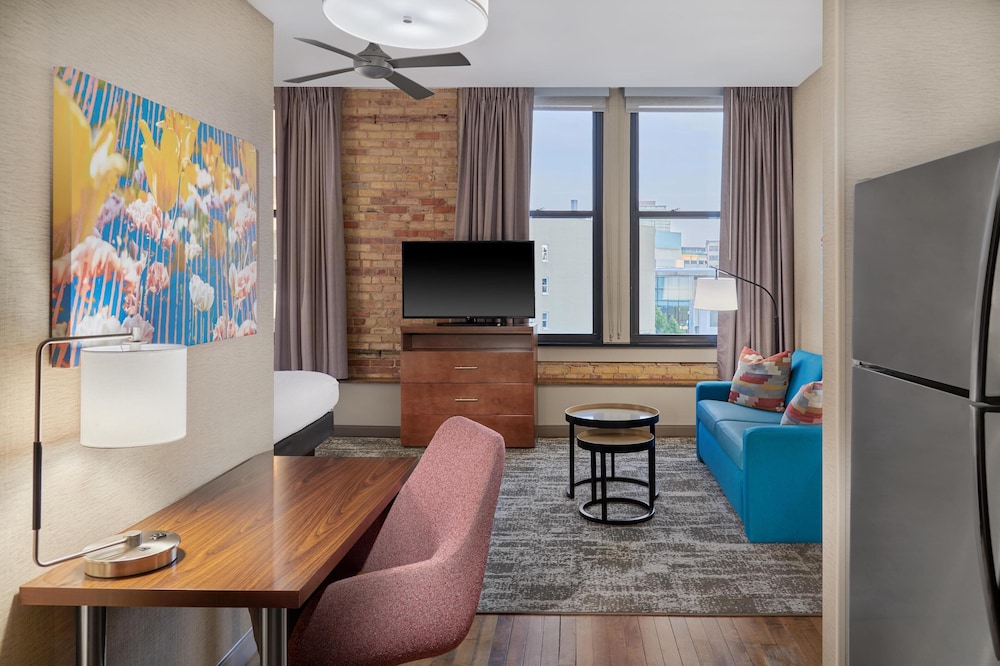 Homewood Suites by Hilton Grand Rapids Downtown - photo 46