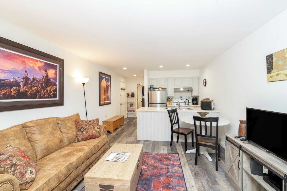 Etta Place by Telluride Alpine Lodging - featured photo