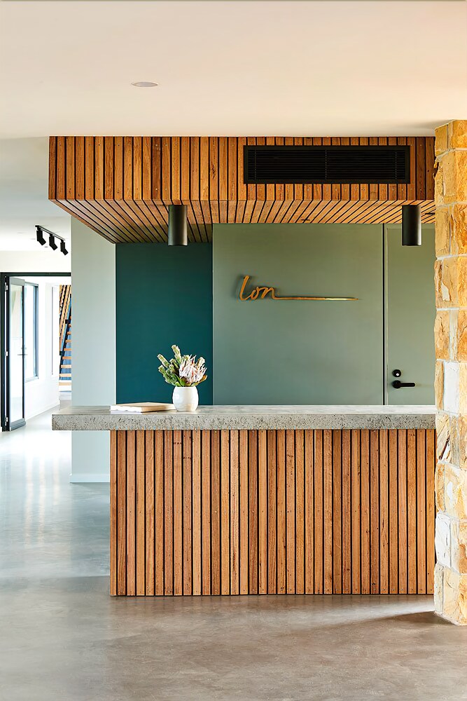 Lon Retreat — Point Lonsdale — photo 3