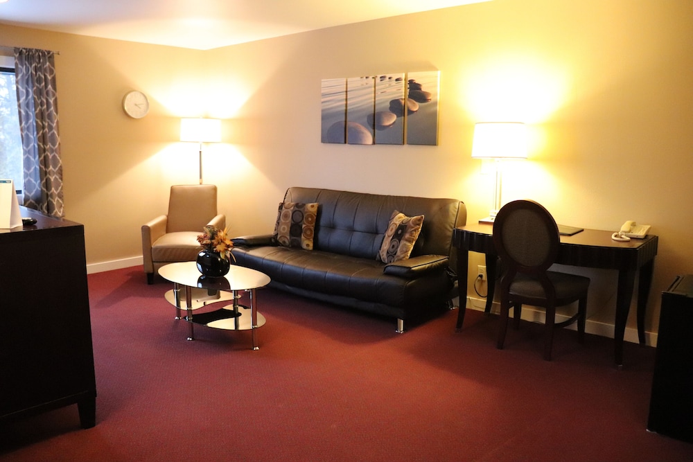 The Washburn Inn On the Lake - photo 16