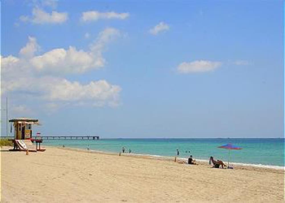 Seabreeze Beachside Studios by ValGal - photo 31