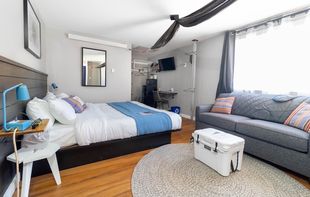 Wayside Inn - photo 4