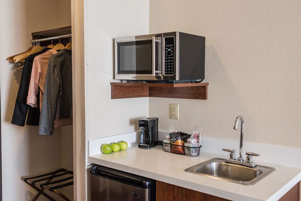 Comfort Suites Springfield Eugene - photo 6