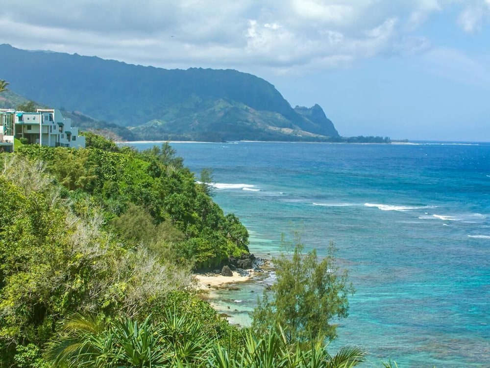 Pali Ke Kua #204 — 4-Star Luxury Hotel in Princeville, United States