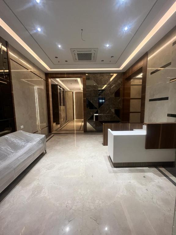 Hsquare Service Apartment Goregaon
