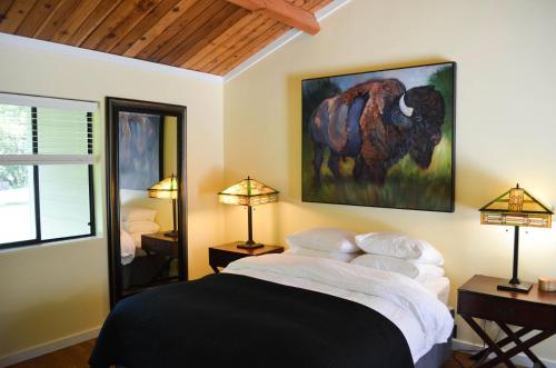 Indian Creek Inn - photo 9