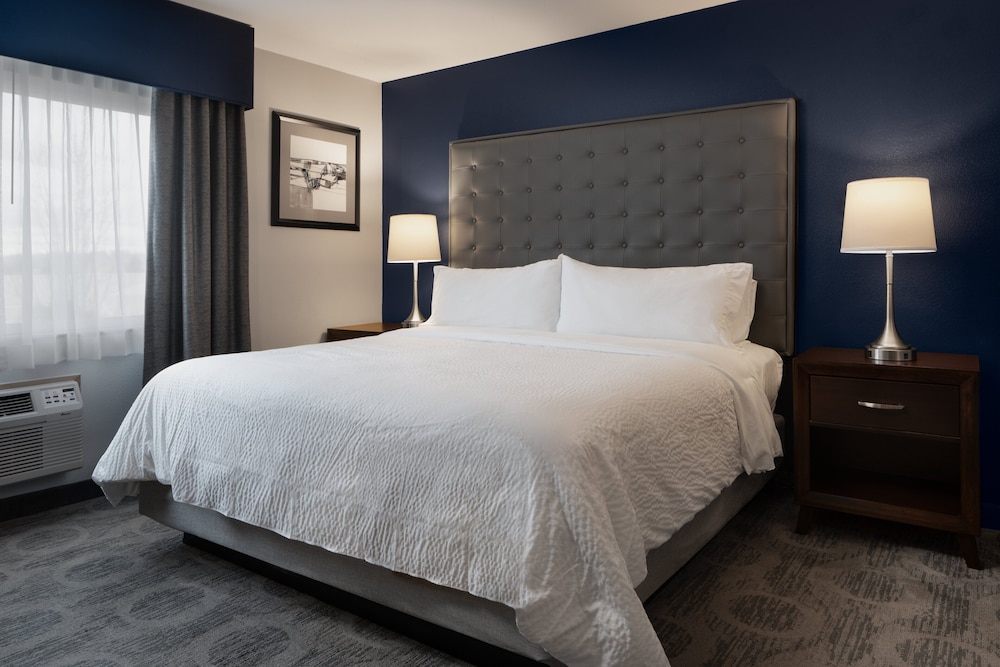 Garner Auburn Seattle by IHG - photo 6
