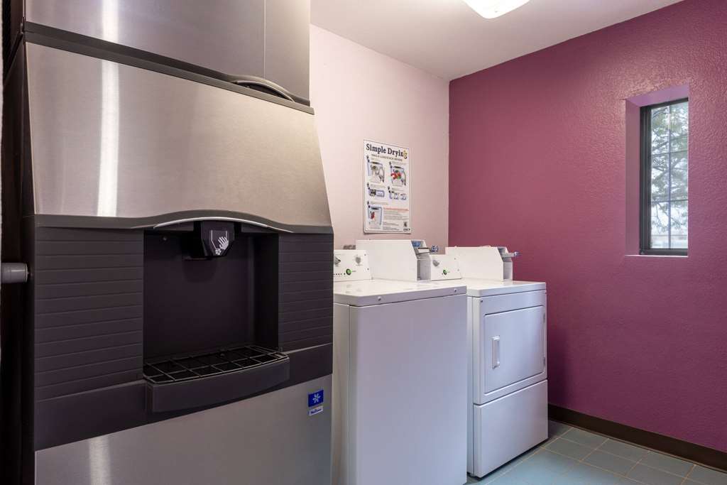 La Quinta Inn by Wyndham Kansas City Lenexa - photo 48